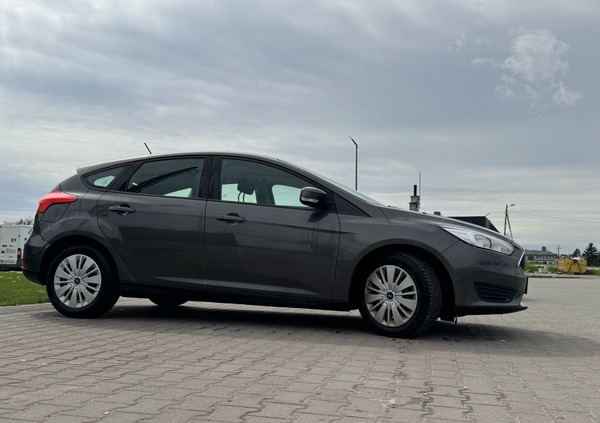 Ford Focus cena 41900 przebieg: 45007, rok produkcji 2018 z Kraków małe 781